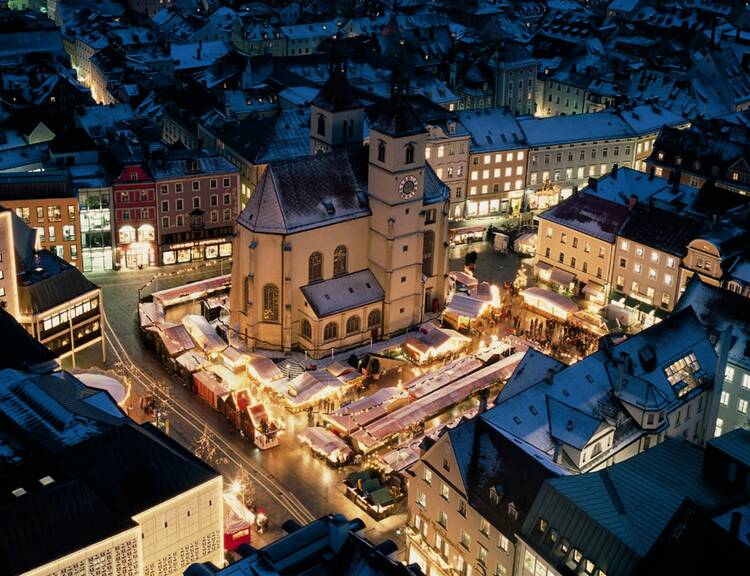 Der romantische Weihnachtsmarkt: Christkindlmarkt in Regensburg Christkindlmarkt Regensburg