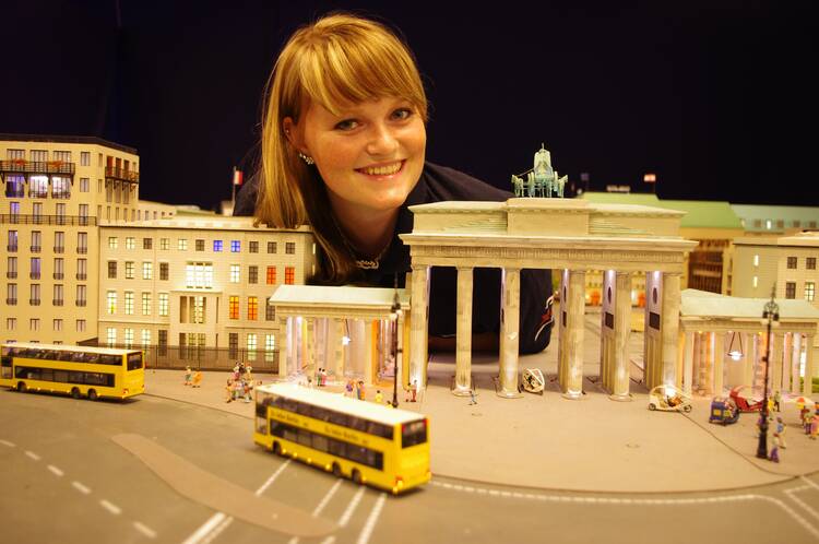 Riesenspielzeug: LOXX Miniaturwelten am Alexanderplatz LOXX Miniaturwelten Alexanderplatz