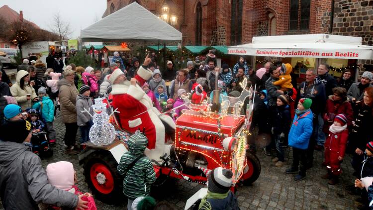 Der kunsthandwerkliche Weihnachtsmarkt: Advent in Beelitz Weihnachtsmarkt Beelitz