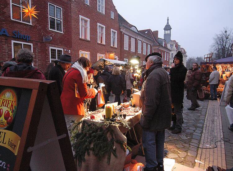 Der familienfreundliche Weihnachtsmarkt: Der Holländische Sinterklaasmarkt in Potsdam Sinterklaasmarkt Potsdam