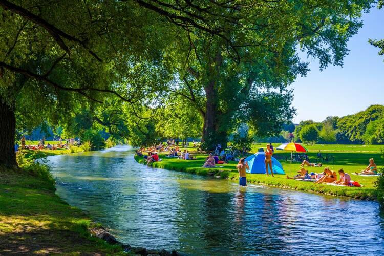 Ein Familienausflug in den Englischen Garten Englischer Garten München