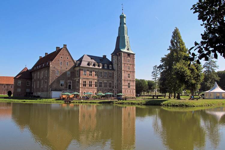 In den Tiergarten bei Schloss Raesfeld Schloss Raesfeld