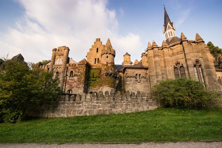 Sich wie im Märchen fühlen auf Schloss Löwenburg Löwenburg Kassel
