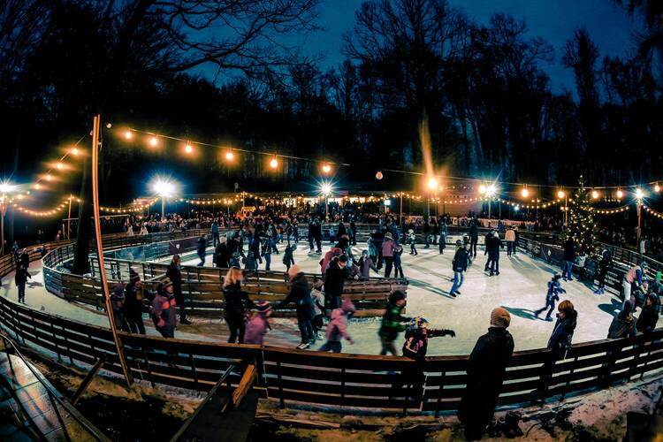 Eislaufen auf dem Konzertplatz Weißer Hirsch Eislaufen Weißer Hirsch