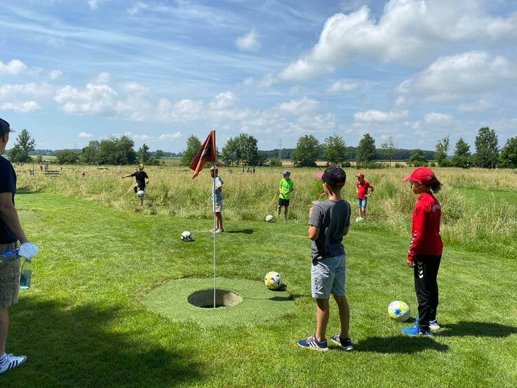 Fußballgolf spielen im Soccerpark Rehling Soccerpark Rehling