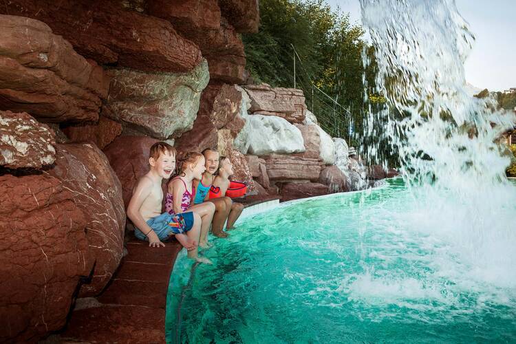 In die Watzmann Therme gehen Watzmann Therme