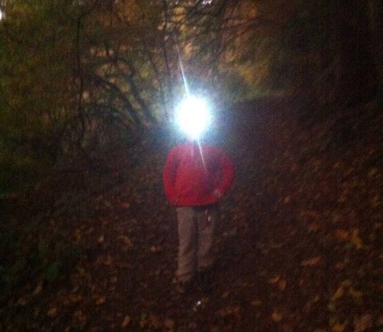 Nachtspaziergang mit Stirnlampe Nachtspaziergang Kinder