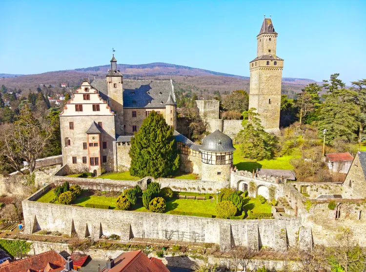 Burg Kronberg Taunus