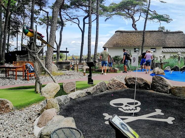 Minigolf spielen