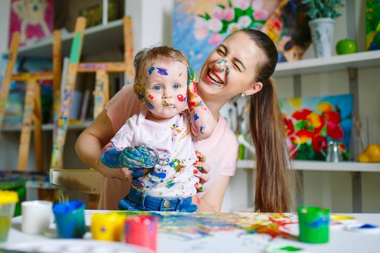9 tolle Kinderspiele für drinnen Kinderspiele für drinnen