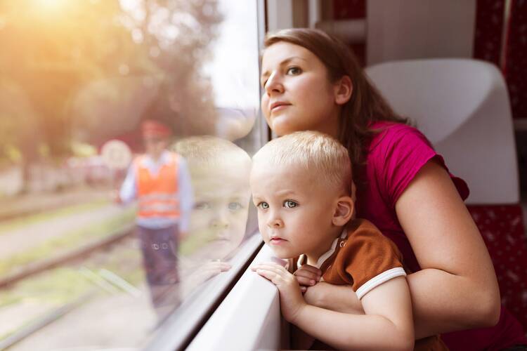 Reisespiele für Kinder: 10 Ideen für Zug & Auto Reisespiele Kinder